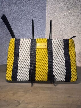Bimba y Lola Woven Striped Clutch Wristlet Yellow Black White Zip